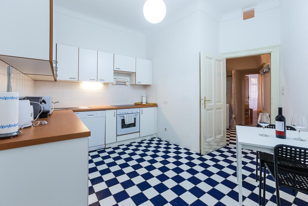 Apartamento Judengasse Premium By Ichbucheat Viena Habitación foto